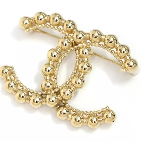 CHANEL CC Logos Vintage Brooch Gold Tone L22C Pin Auth w/Box n1149 - Picture 3 of 15